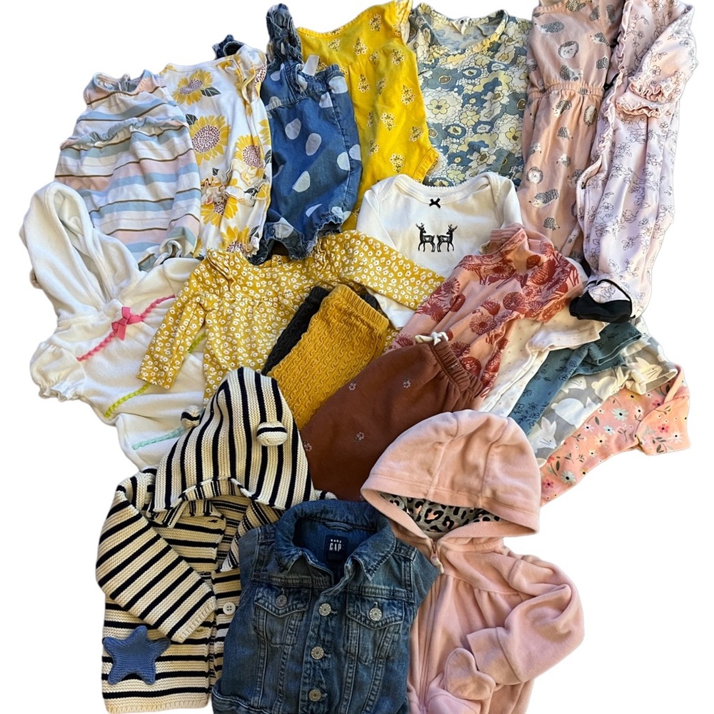 Lot 21 Baby Girl 6-9 Months Clothes